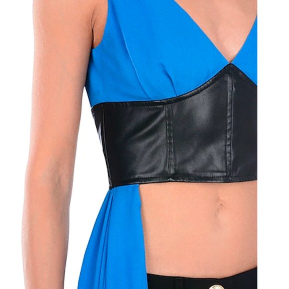 AW16 BLACK FAUX LEATHER TOP W/ BACK TAIL - Picture 6 of 11